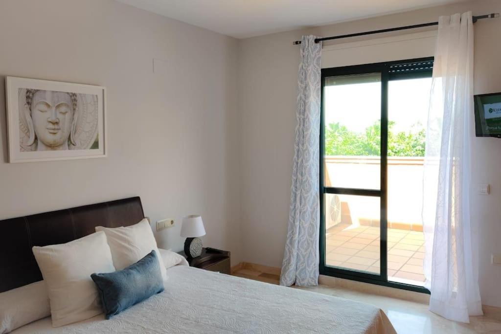 Bonito En Con Piscina Apartamento Marbella